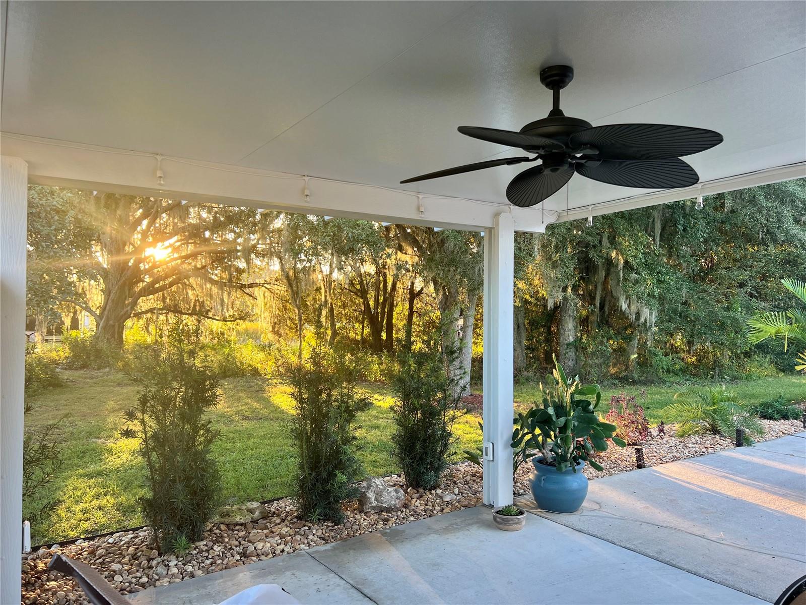 FLORIDA GRANDE MOTOR COACH RESIDENCE - Land