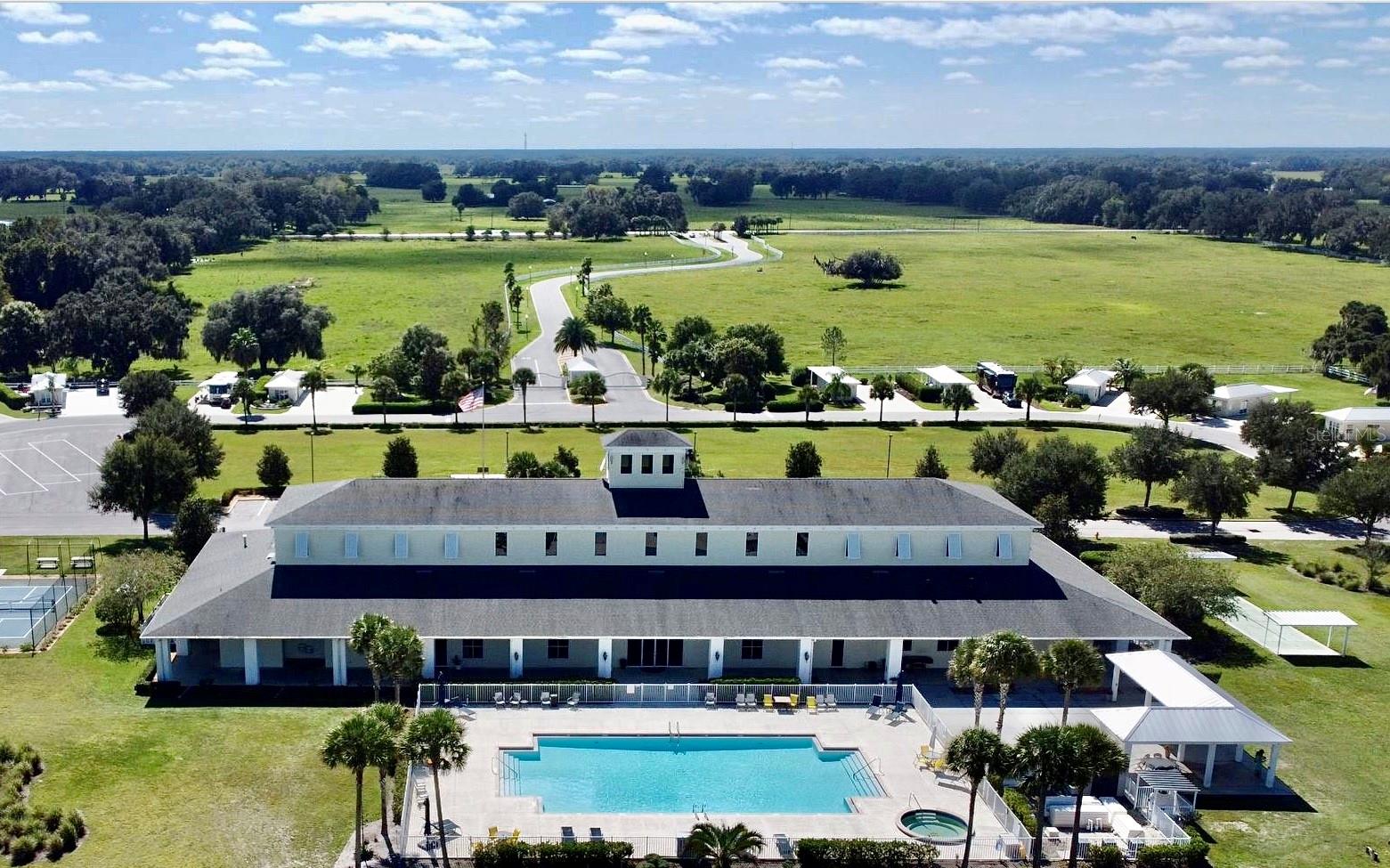 FLORIDA GRANDE MOTOR COACH RESIDENCE - Land