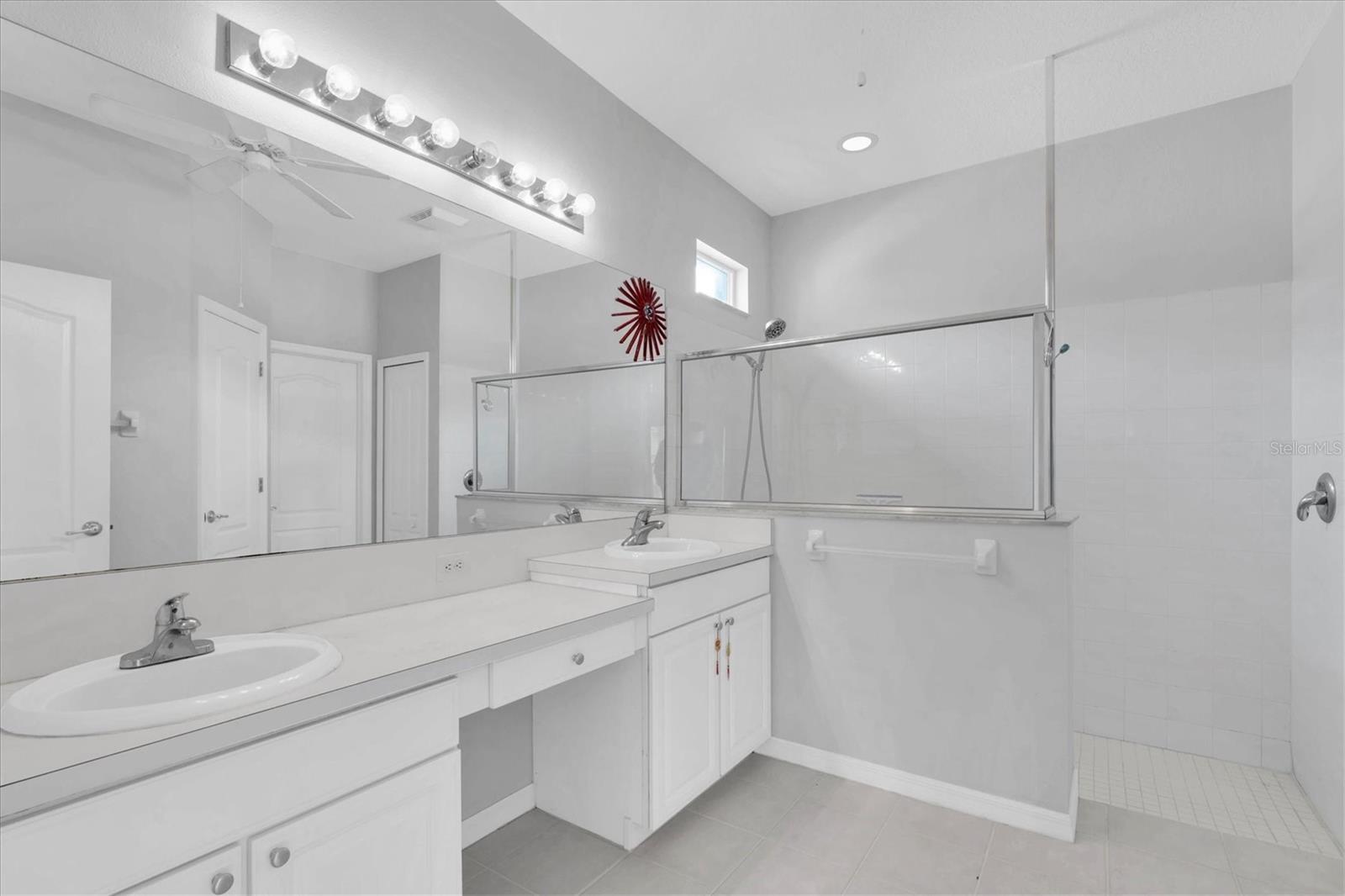 HERITAGE SPGS VILLAGE 01 - Residential