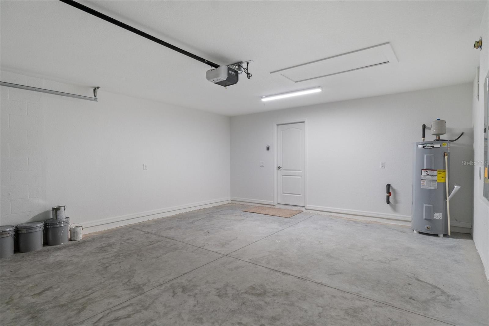 ROYAL HIGHLANDS - Residential