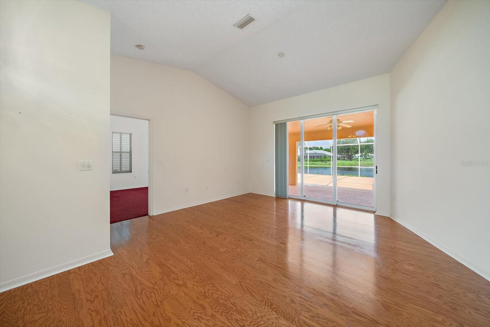 9539 HAWKSMOOR LANE