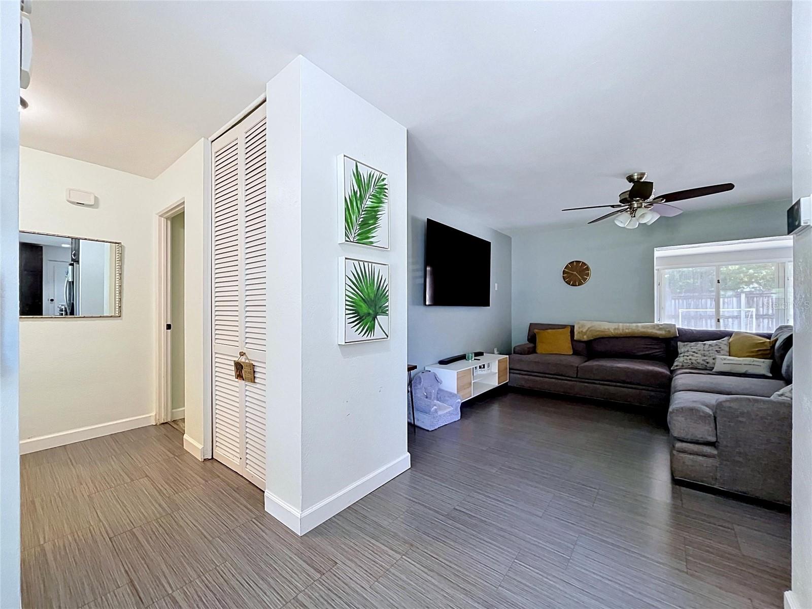 RIDGEWOOD GROVES - Residential