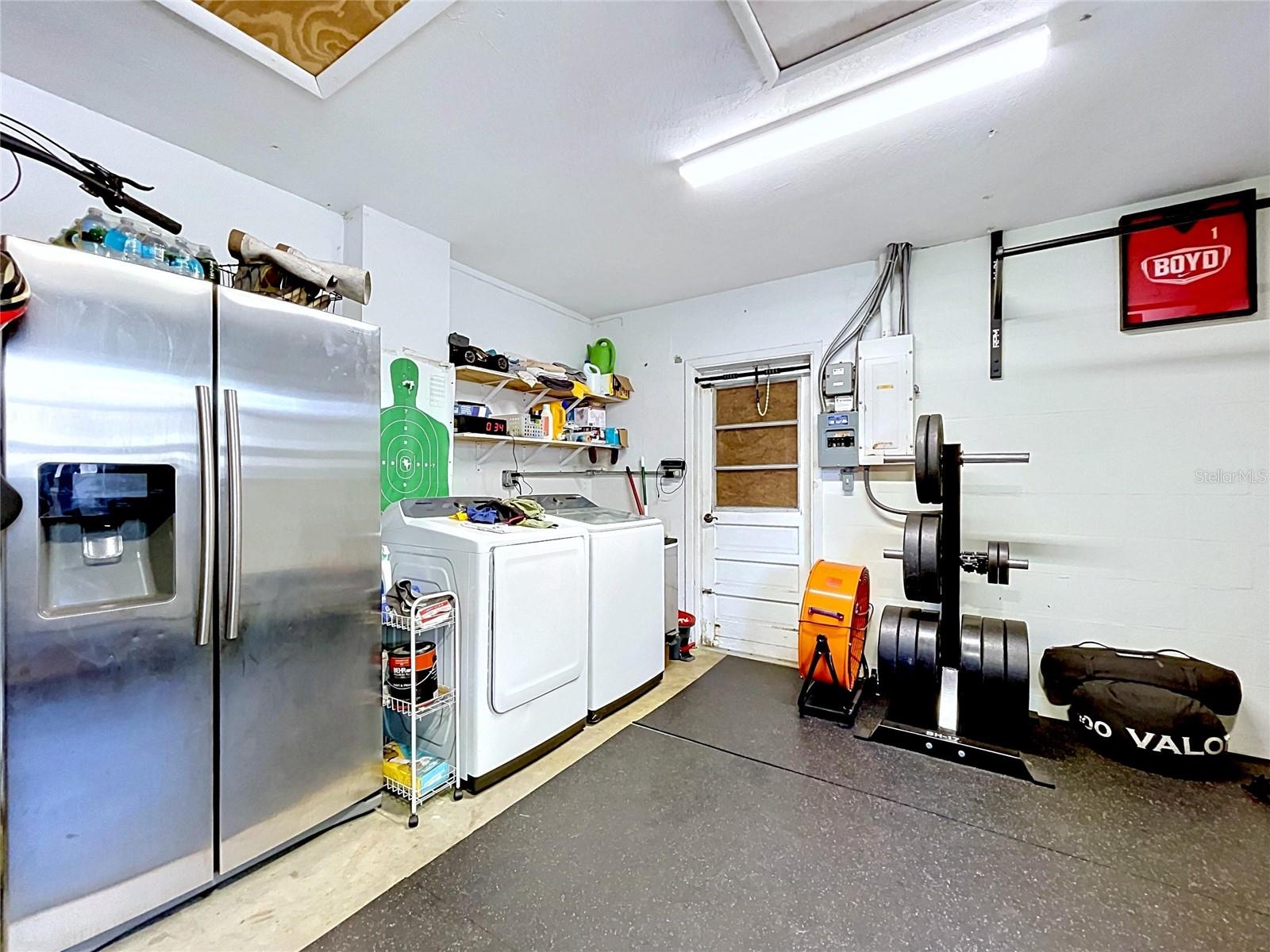 RIDGEWOOD GROVES - Residential