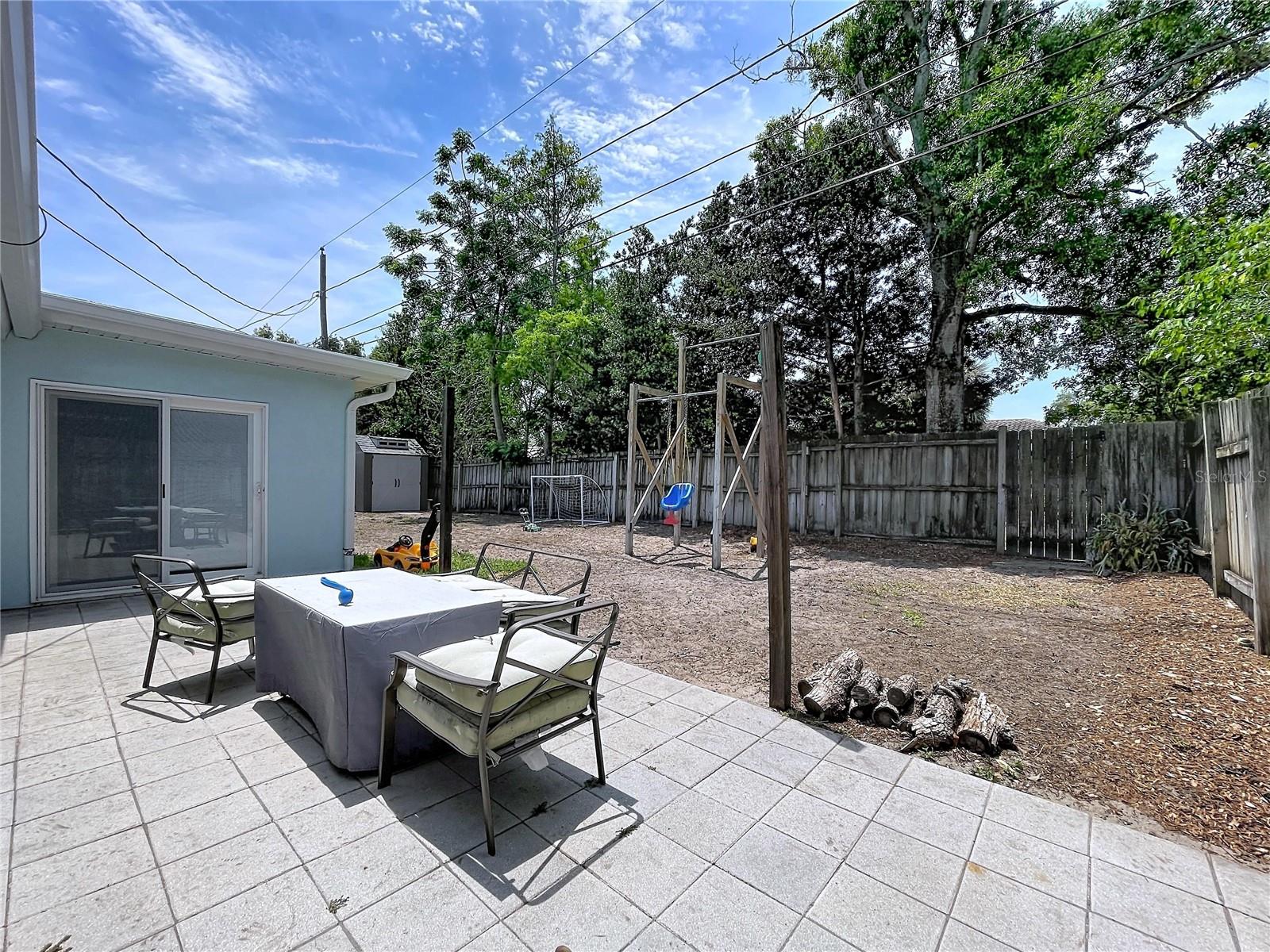 RIDGEWOOD GROVES - Residential
