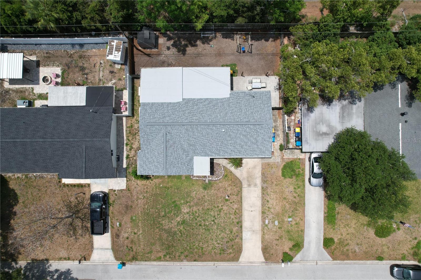 RIDGEWOOD GROVES - Residential