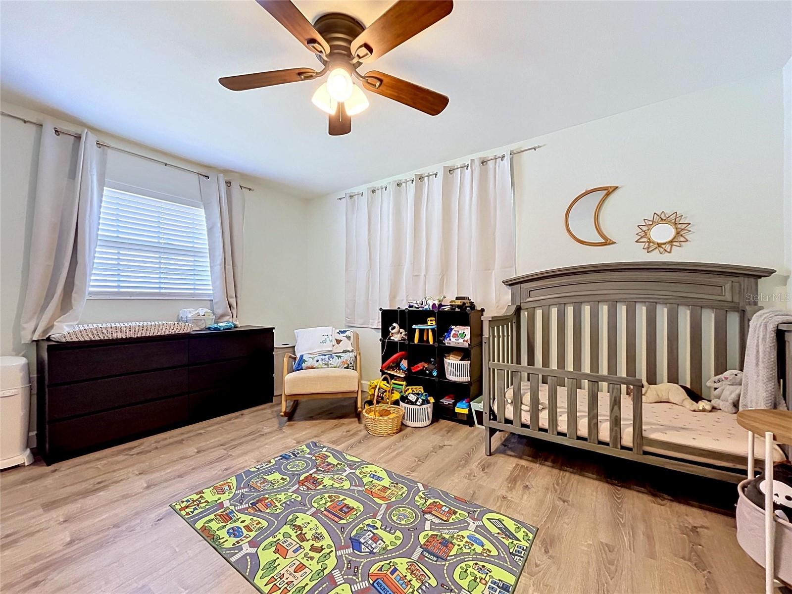 RIDGEWOOD GROVES - Residential