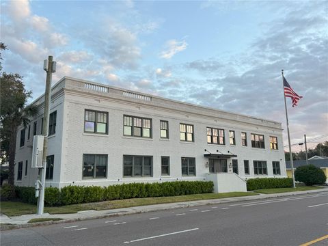 2011 W CLEVELAND STREET TAMPA FL 33606