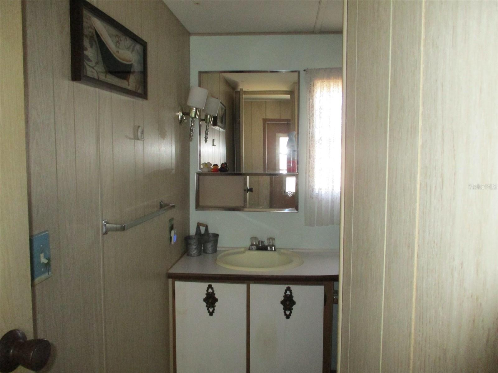 SHADY OAKS MOBILE MODULAR ESTATES - Residential