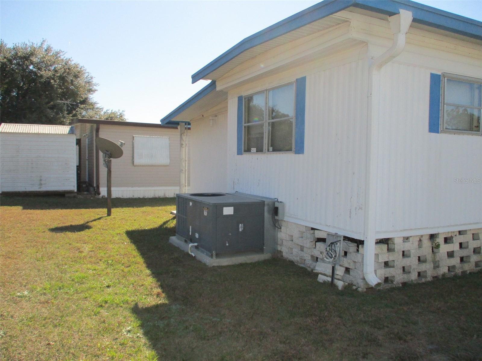 SHADY OAKS MOBILE MODULAR ESTATES - Residential