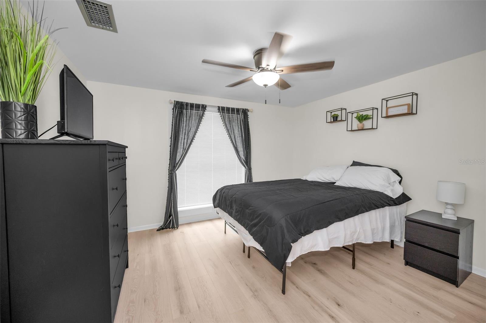 HILLSIDE UNIT 07 - Residential