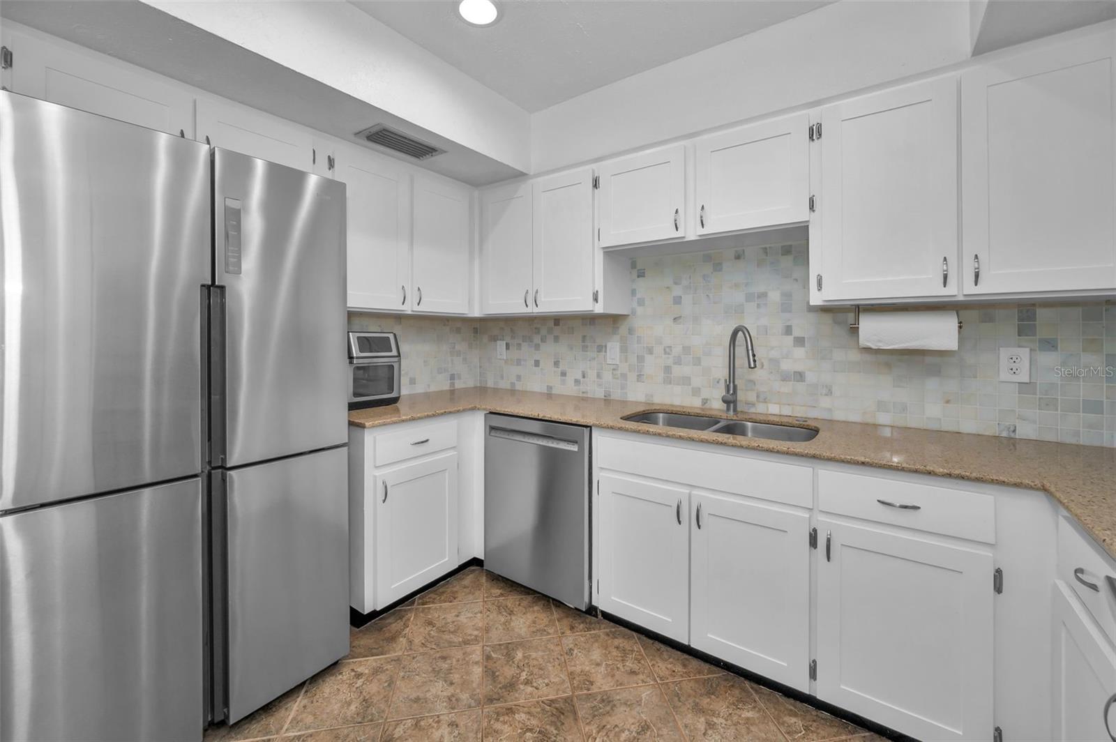 HILLSIDE UNIT 07 - Residential