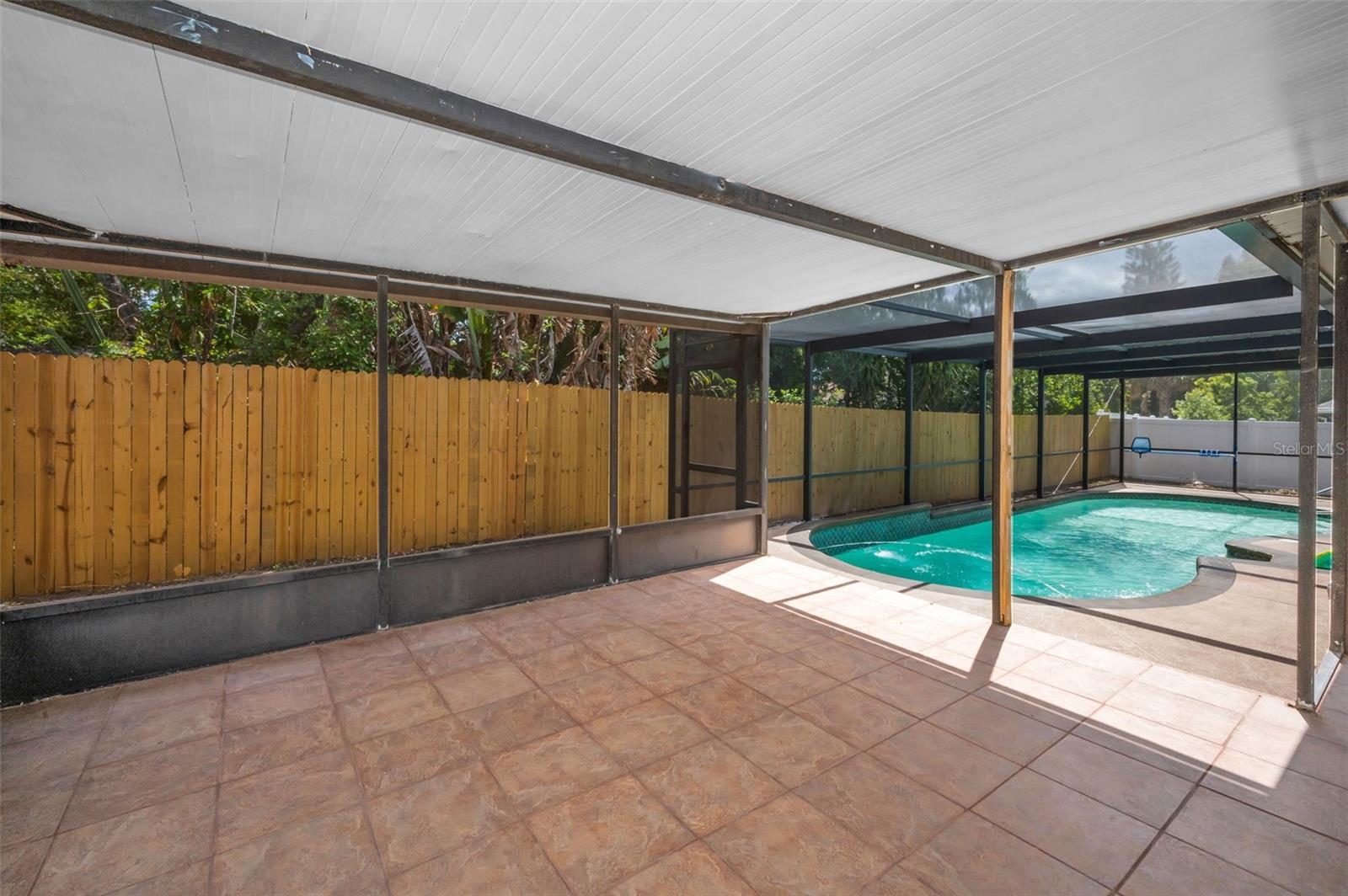 HILLSIDE UNIT 07 - Residential