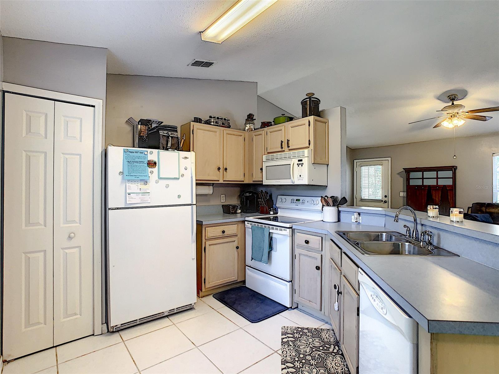 Florida Shores 01 - Residential