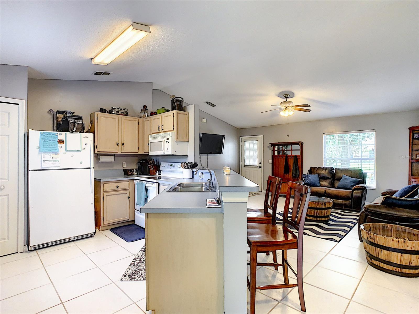 Florida Shores 01 - Residential