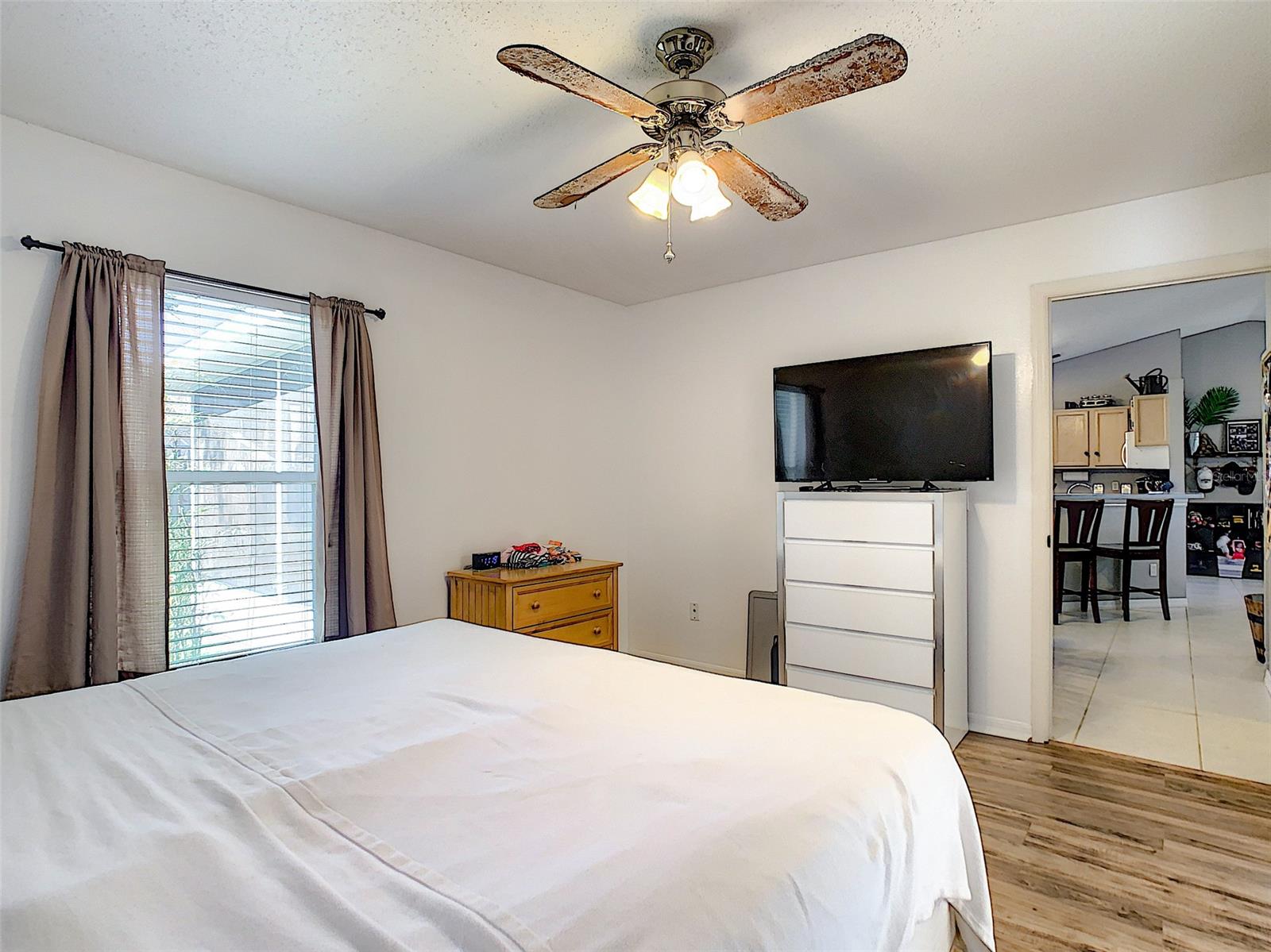 Florida Shores 01 - Residential