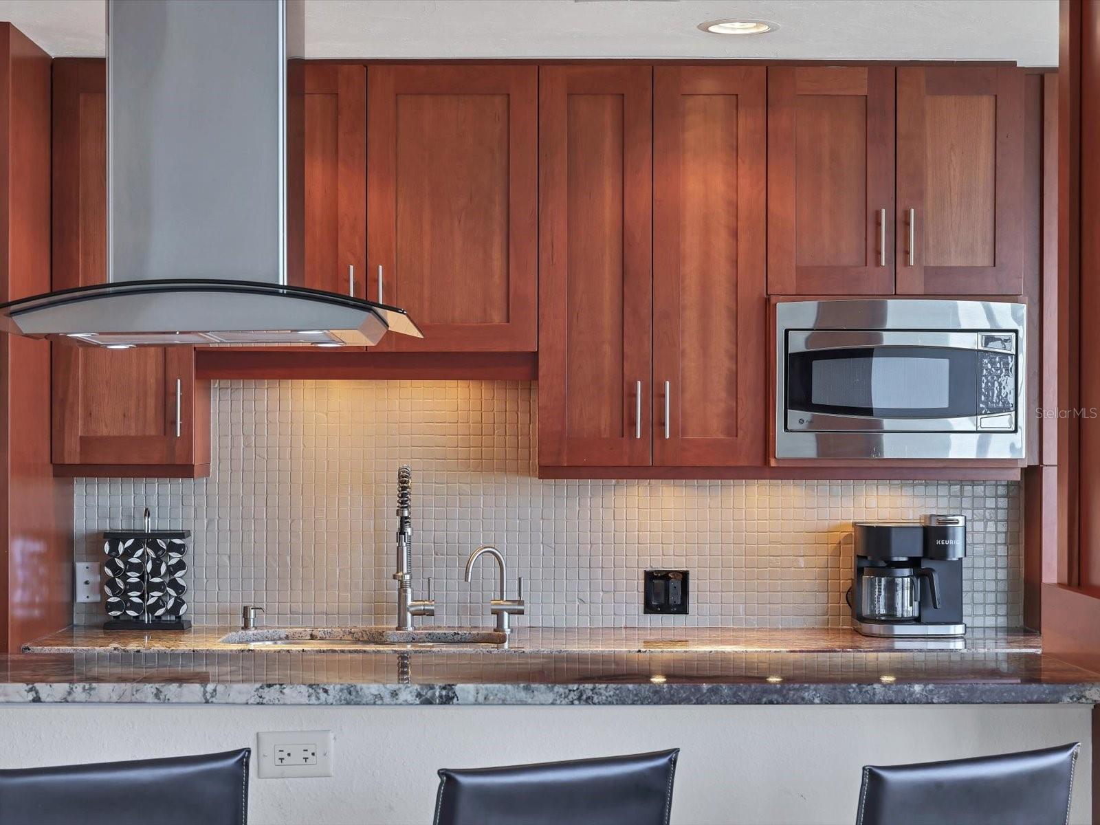 HARBOR HOUSE WEST - Residential Lease