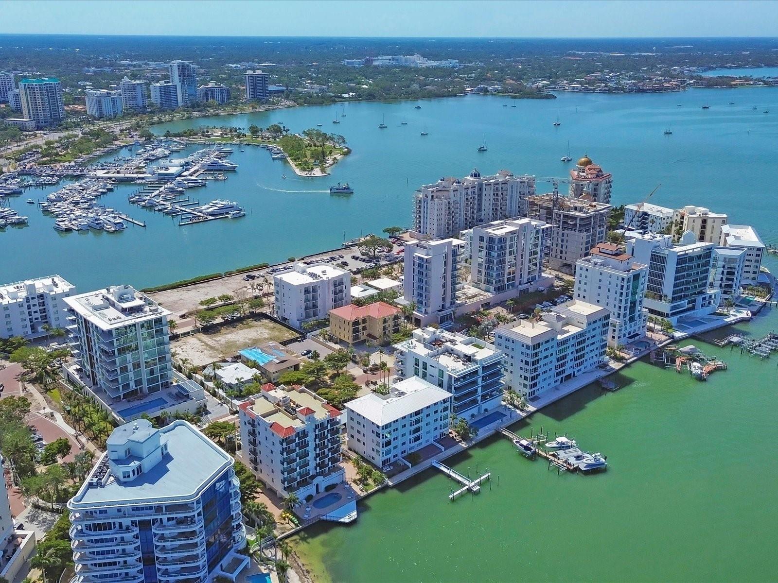 HARBOR HOUSE WEST - Residential Lease