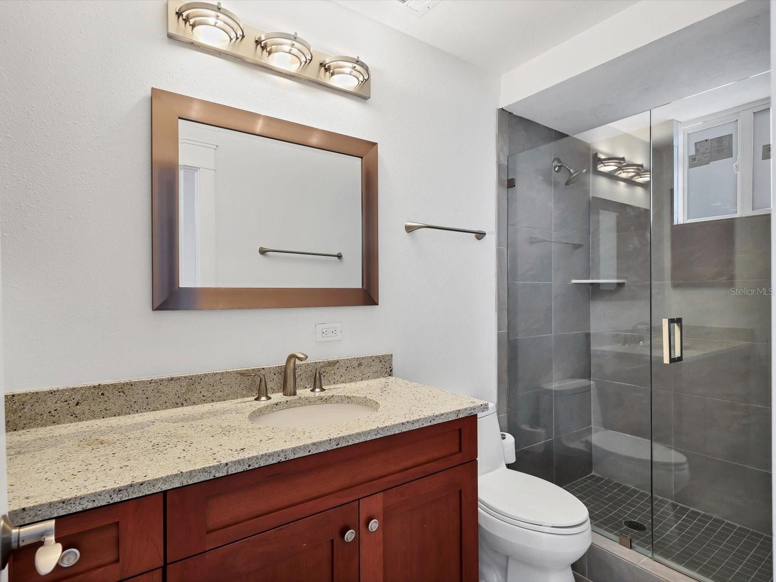 HARBOR HOUSE WEST - Residential Lease