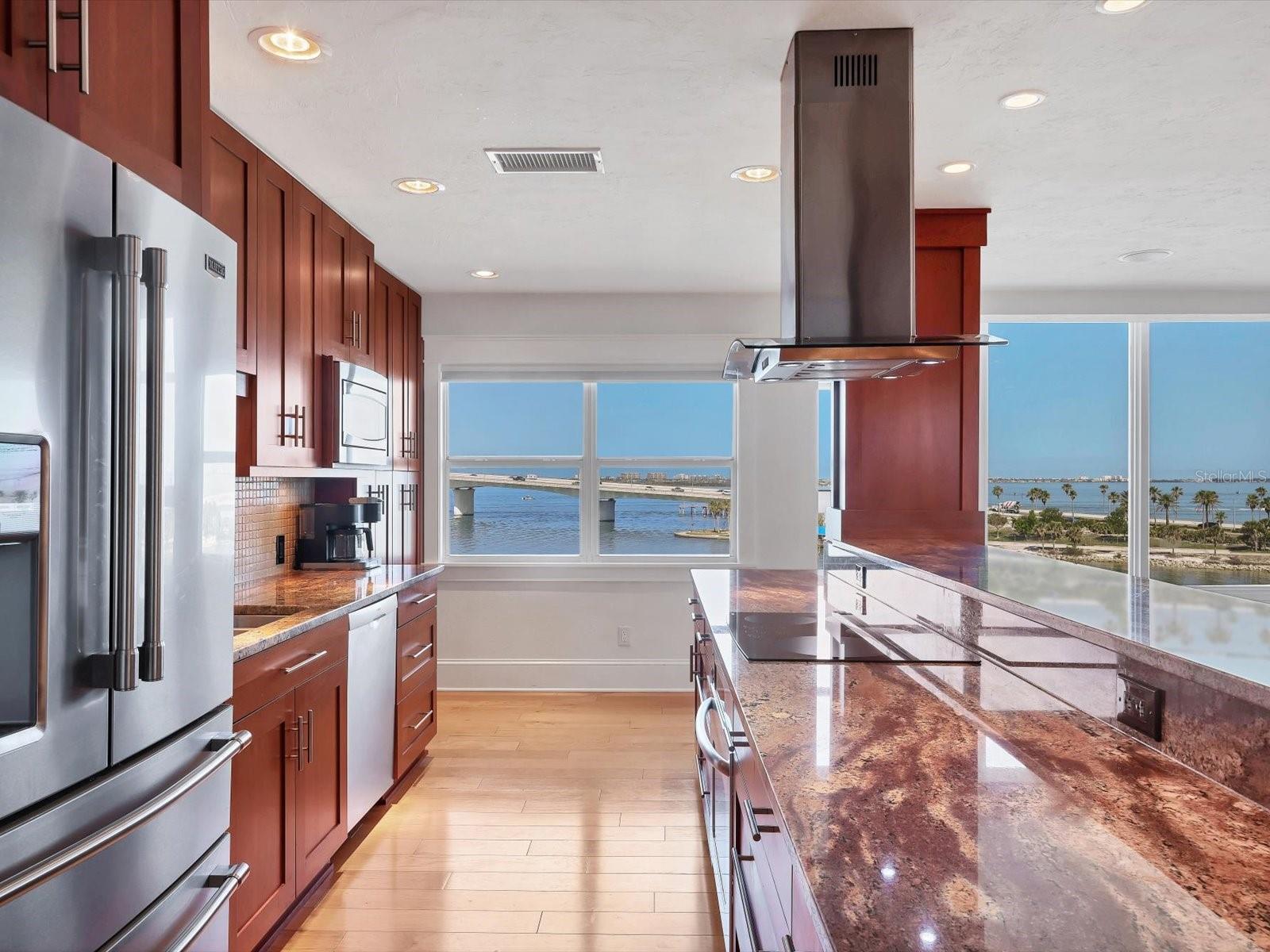 HARBOR HOUSE WEST - Residential Lease