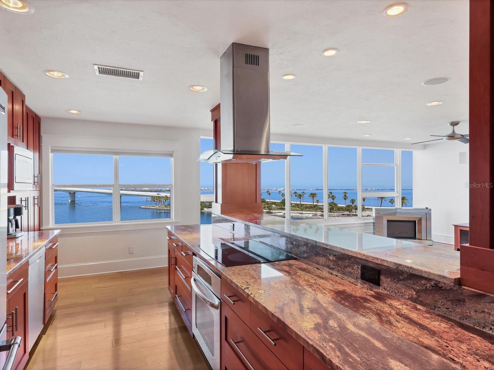 HARBOR HOUSE WEST - Residential Lease