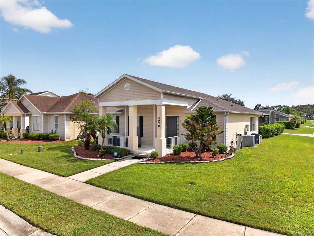 Photo of 4978 Pall Mall Street W, Kissimmee, FL 34758 (MLS # S5158636)