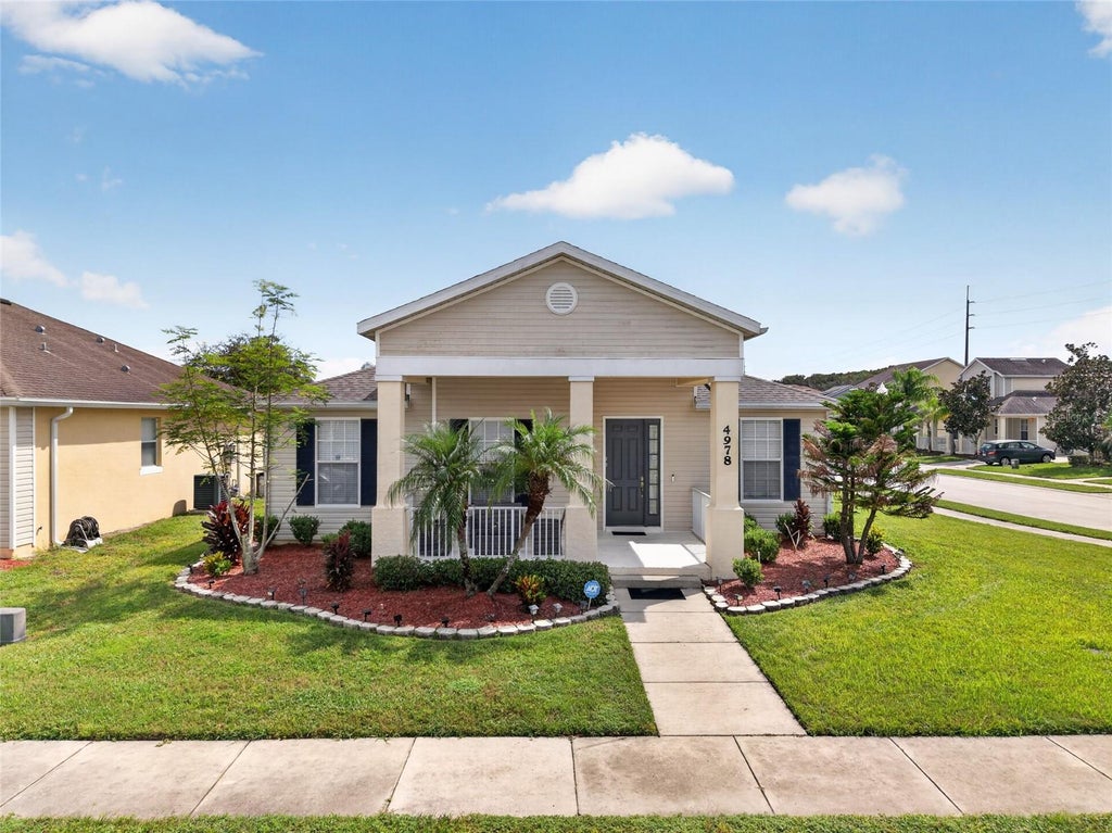 Photo of 4978 Pall Mall Street W, Kissimmee, FL 34758 (MLS # S5158636)