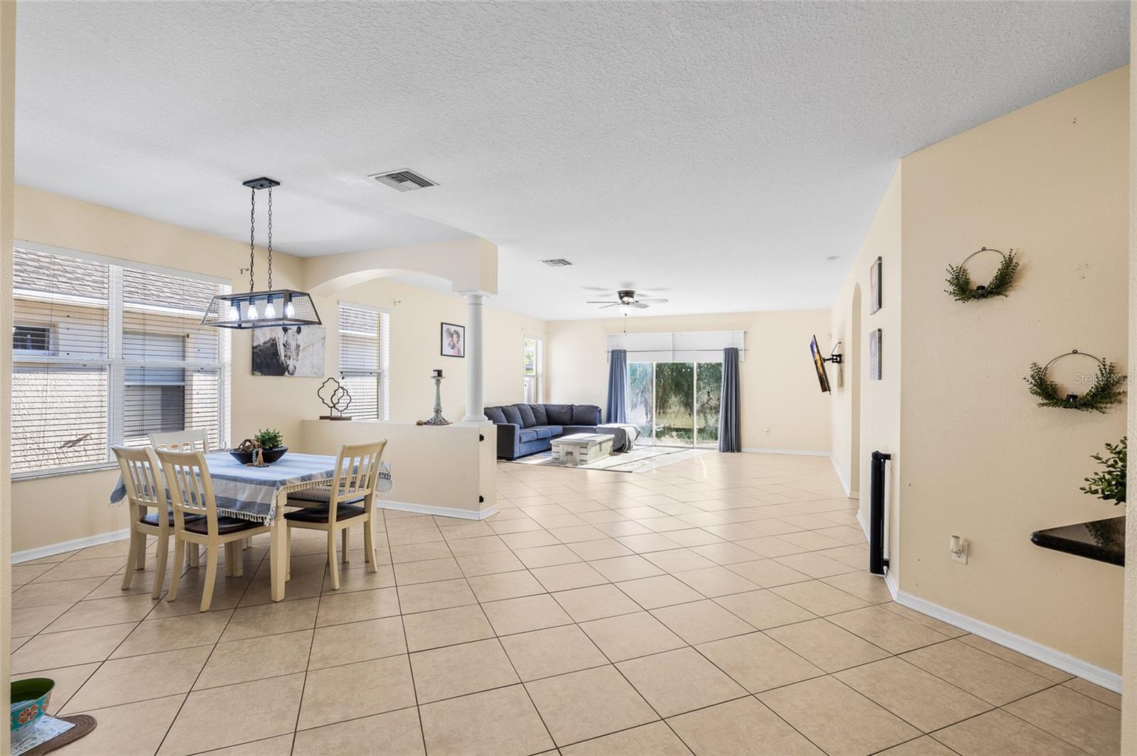 427 STONE BRIAR DRIVE