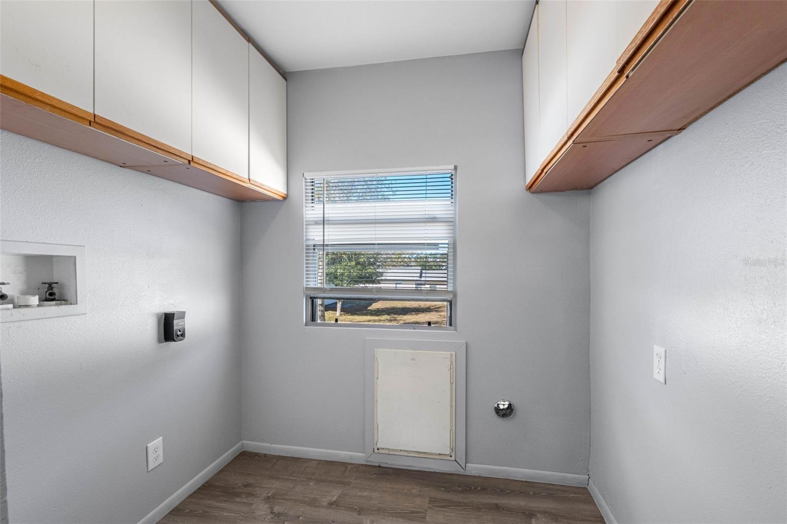 PALM HARBOR ESTATES - Residential