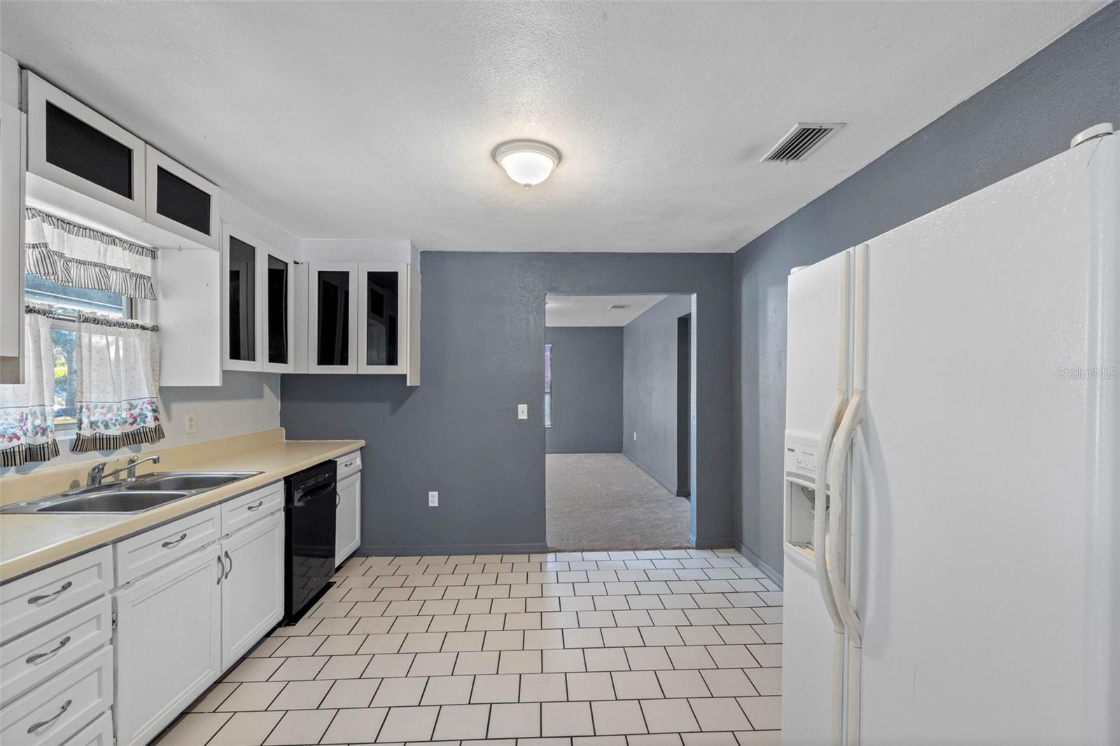 PALM HARBOR ESTATES - Residential