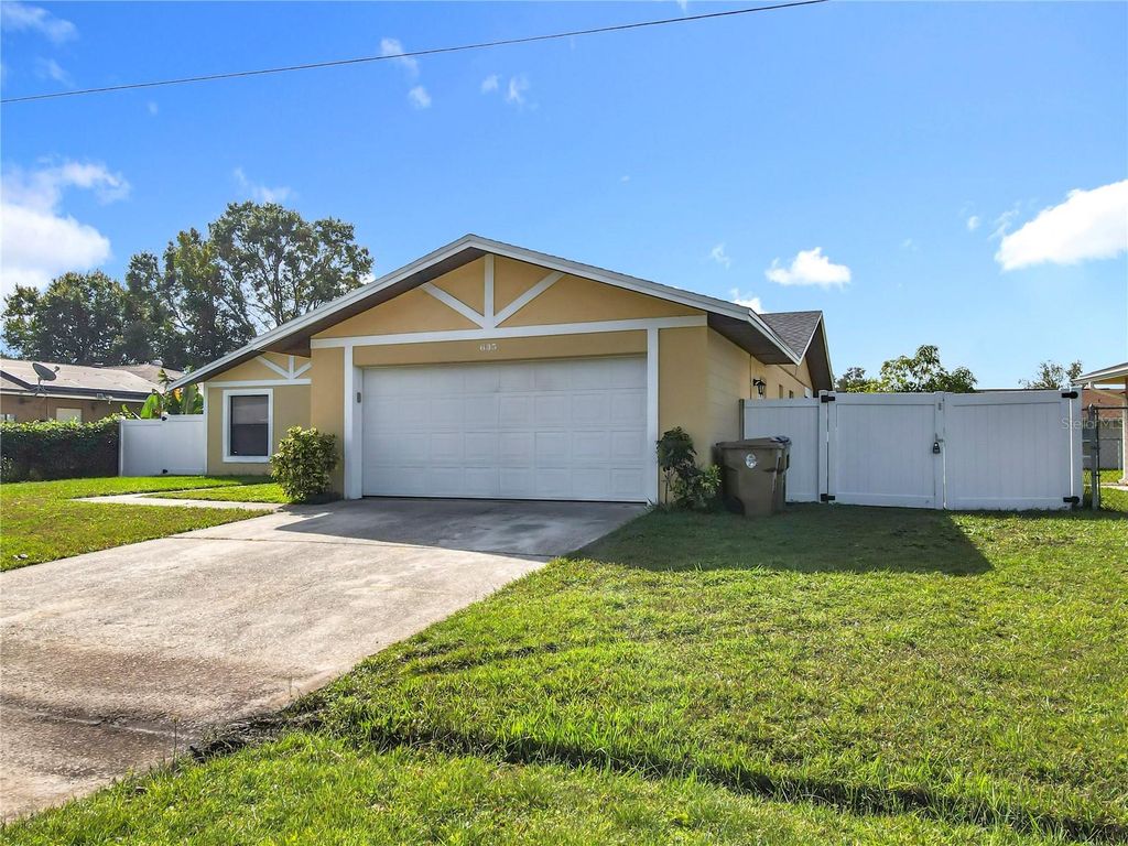 Photo of 635 Fresno Court, Kissimmee, FL 34758 (MLS # O6359542)