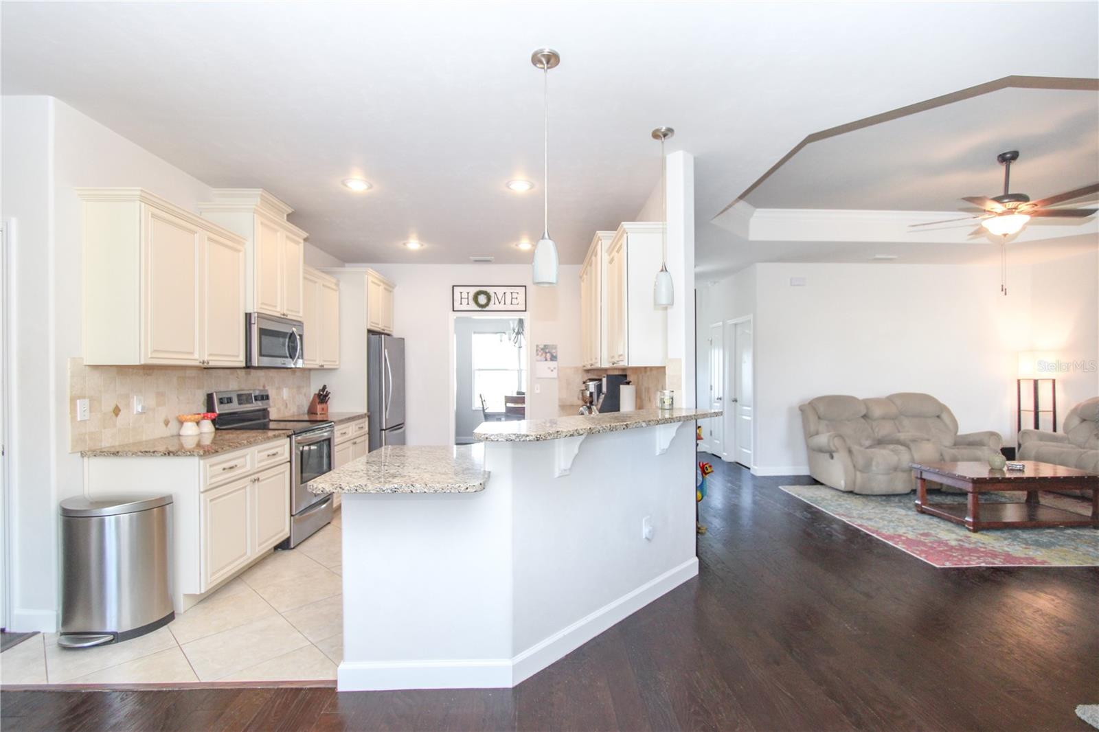 NEWBERRY OAKS - Residential