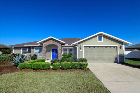 Photo of 989 NW 231st Way, Newberry, FL 32669 (MLS # TB8490363)