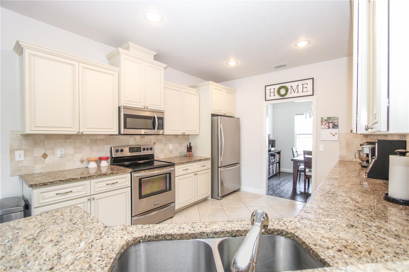 NEWBERRY OAKS - Residential