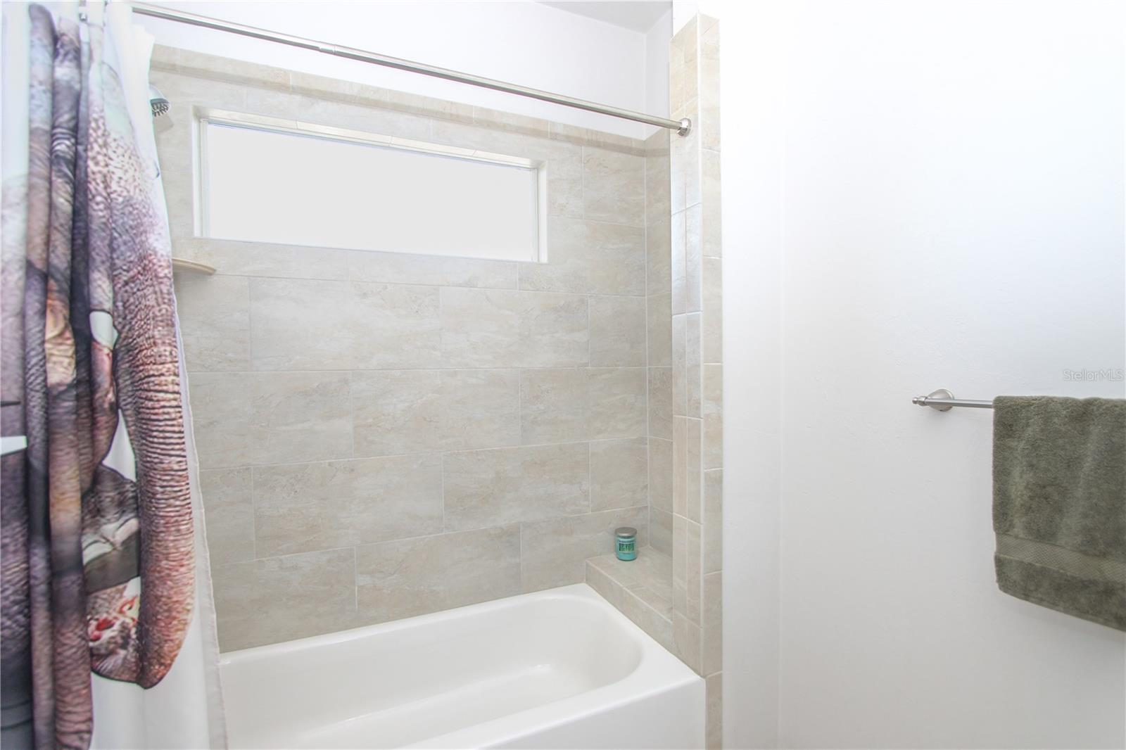 NEWBERRY OAKS - Residential