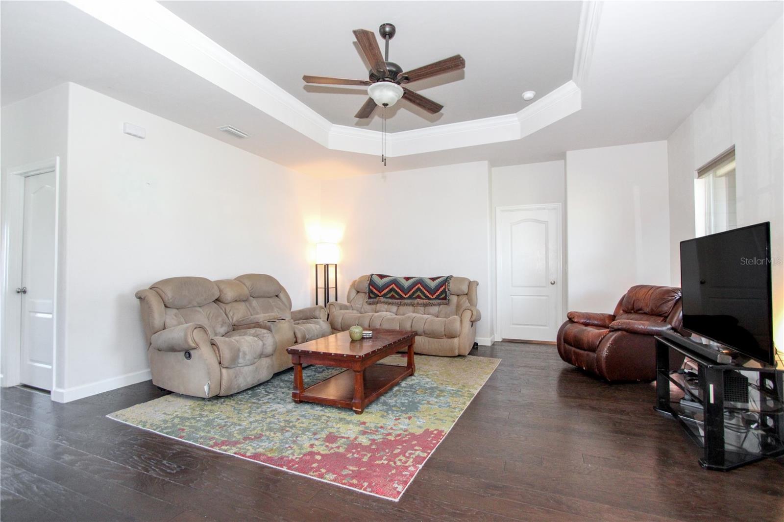 NEWBERRY OAKS - Residential