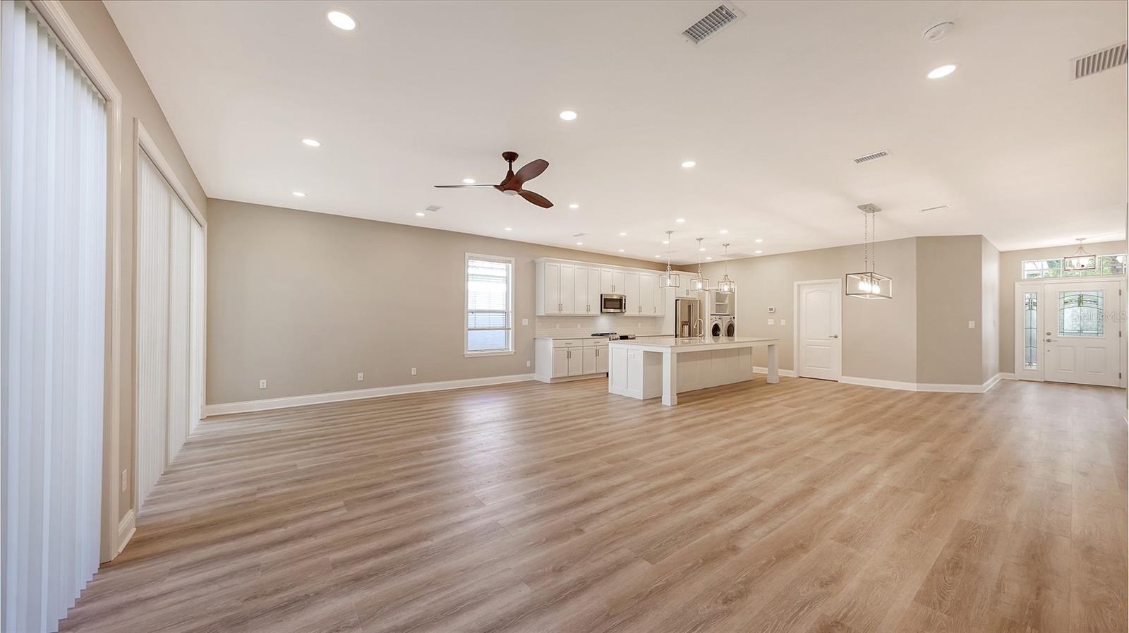 EDGEWATER VILLAGE SUBPHASE A - Residential