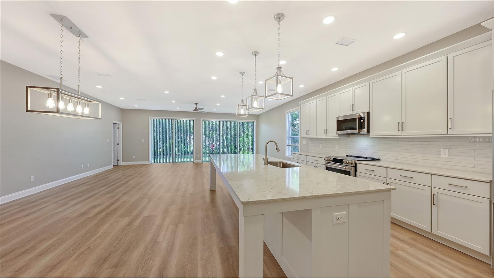 EDGEWATER VILLAGE SUBPHASE A - Residential