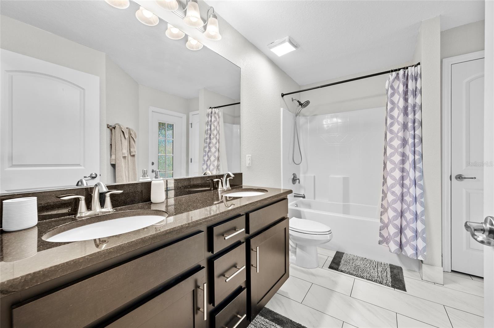 ROTONDA WEST WHITE MARSH - Residential