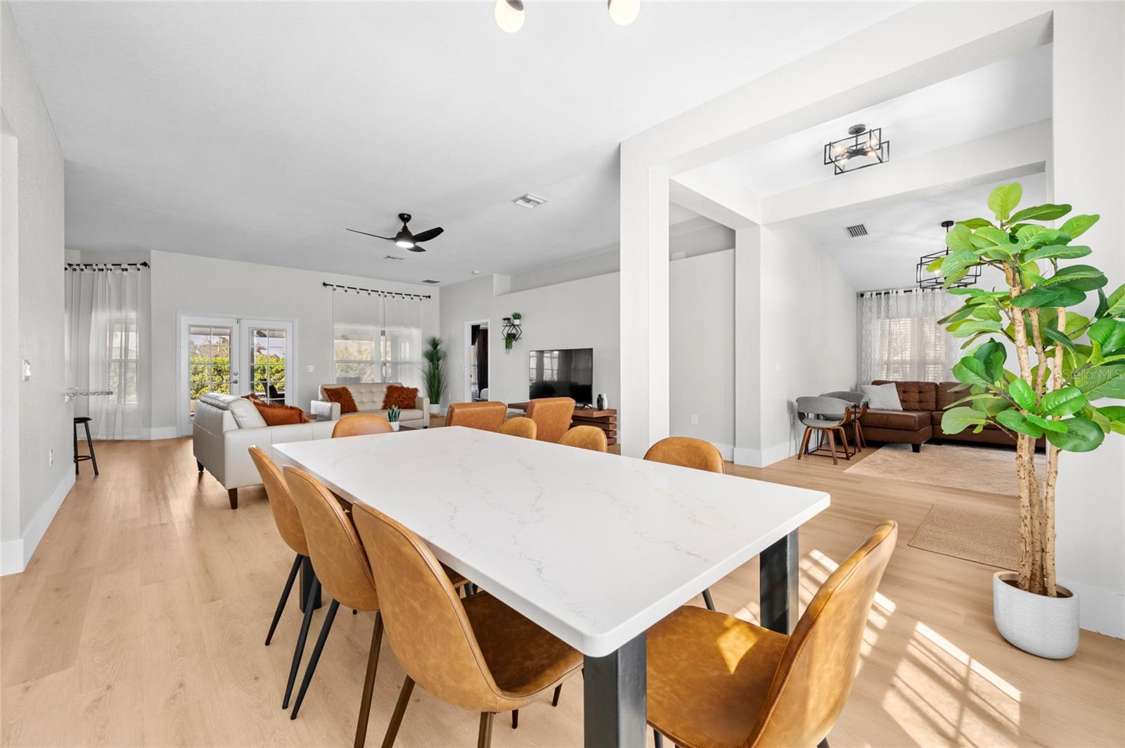 ROTONDA WEST WHITE MARSH - Residential