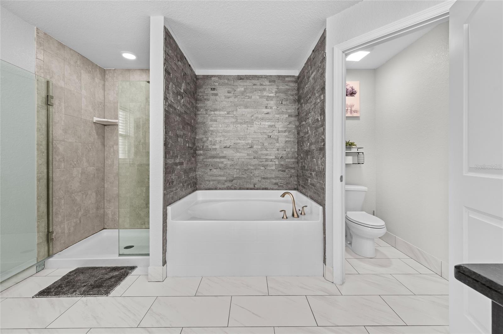 ROTONDA WEST WHITE MARSH - Residential