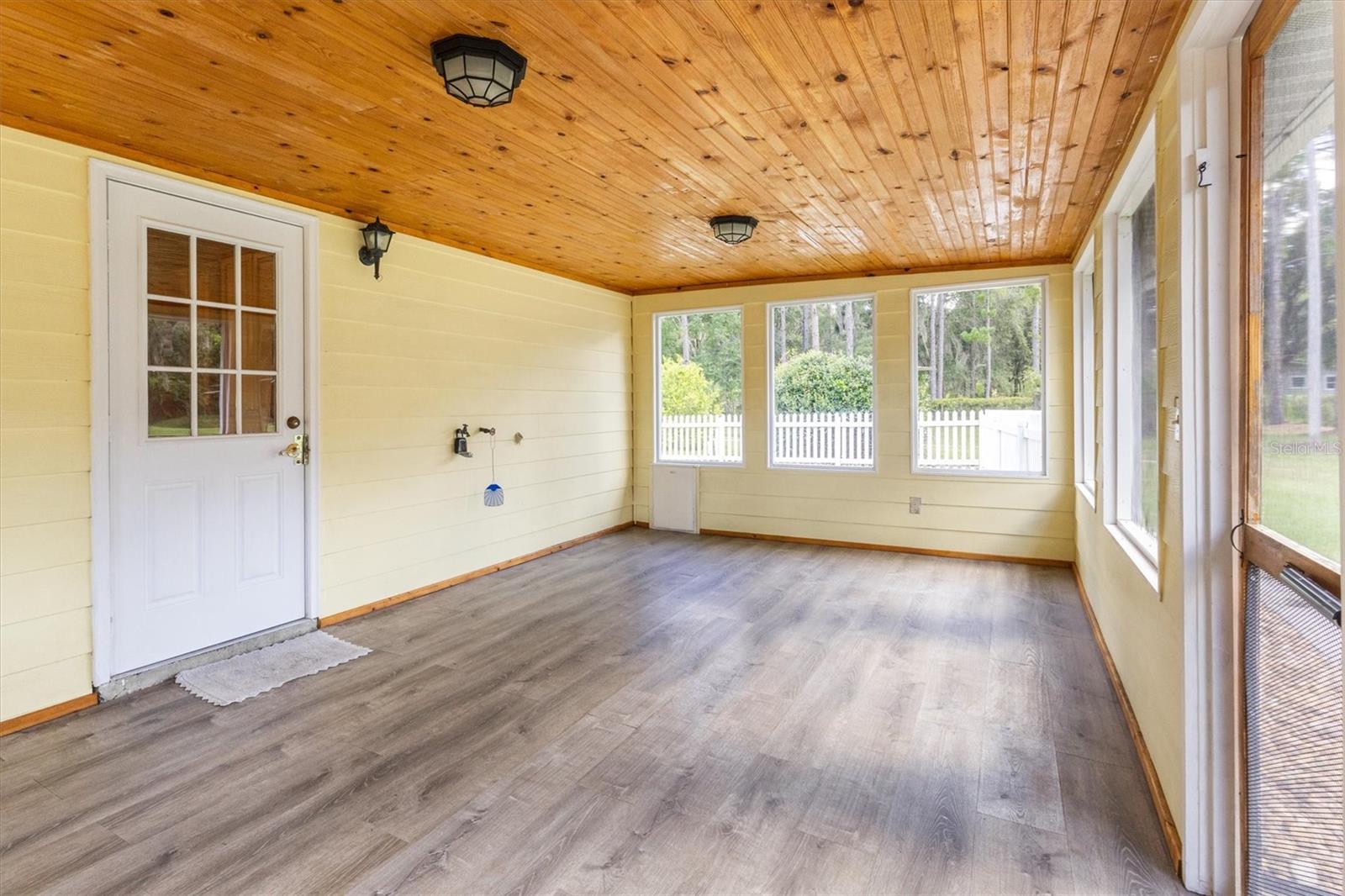 TURKEY HOLLOW - Residential