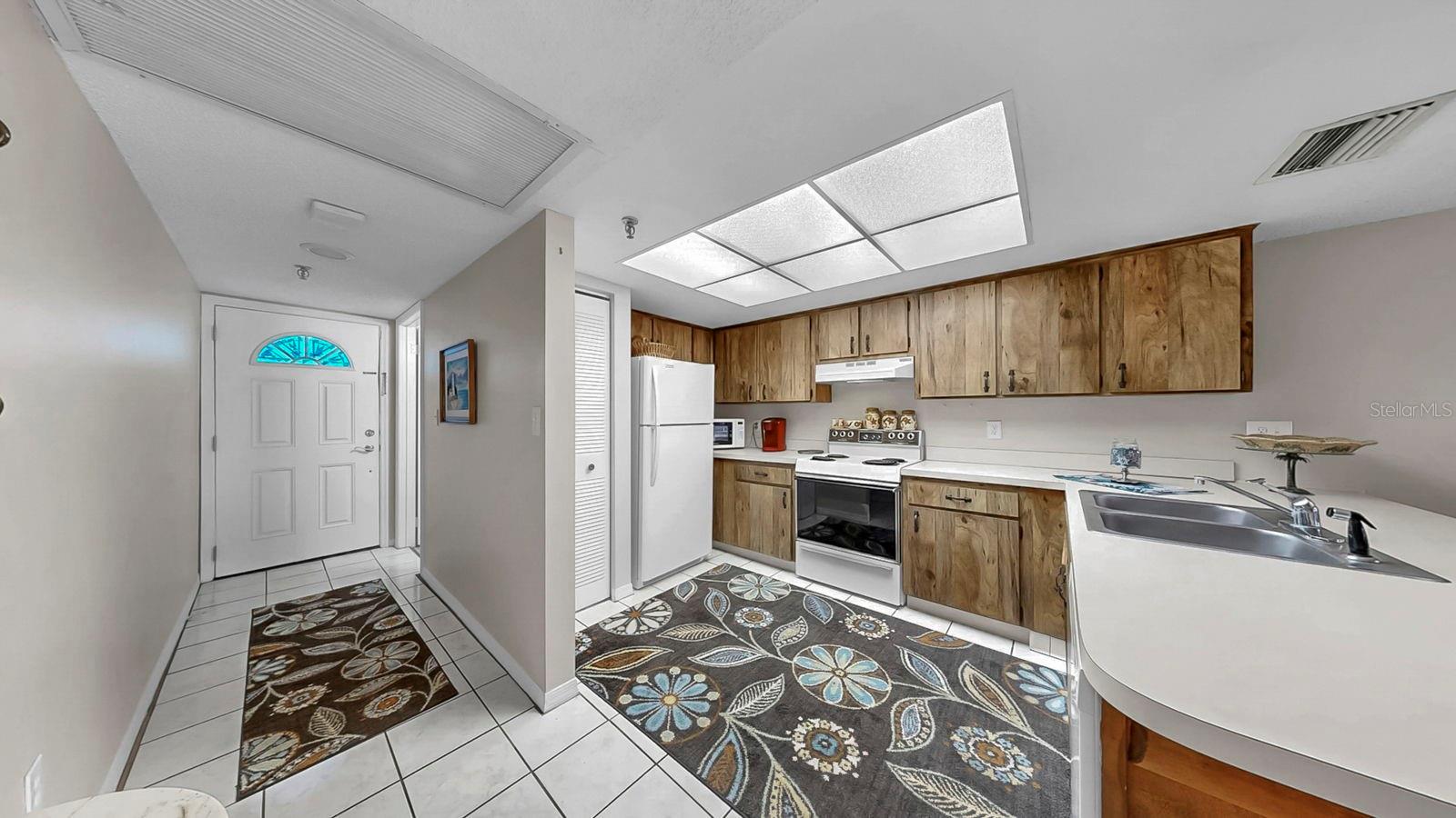 MADEIRA PLACE CONDO - Residential