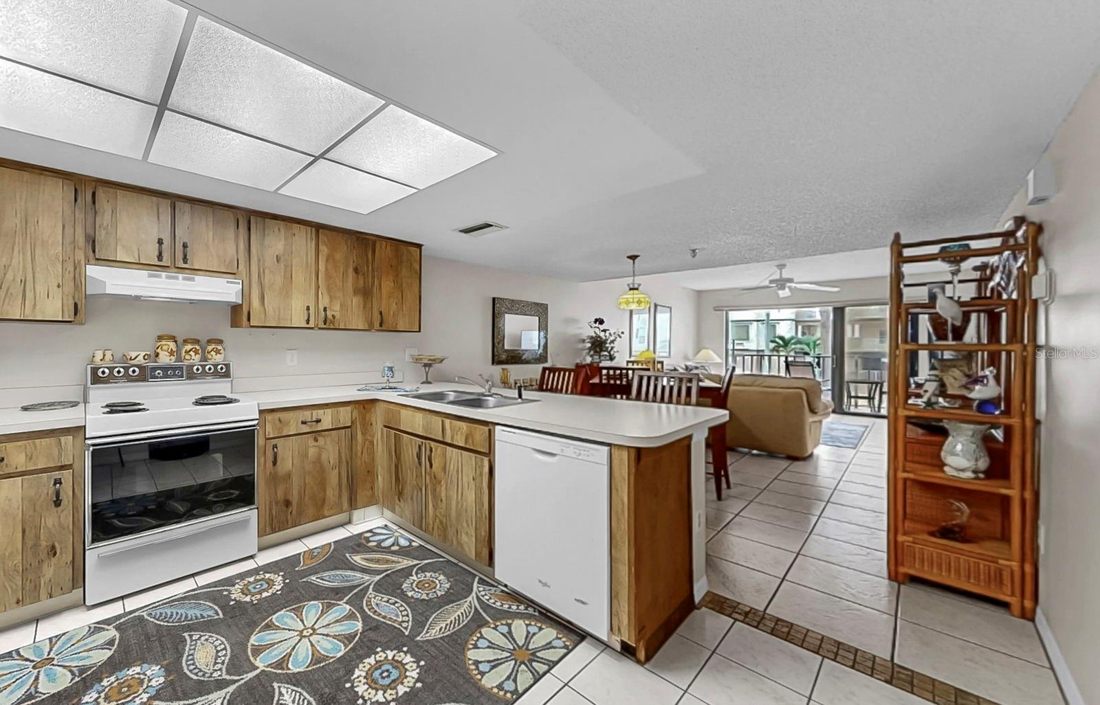 MADEIRA PLACE CONDO - Residential