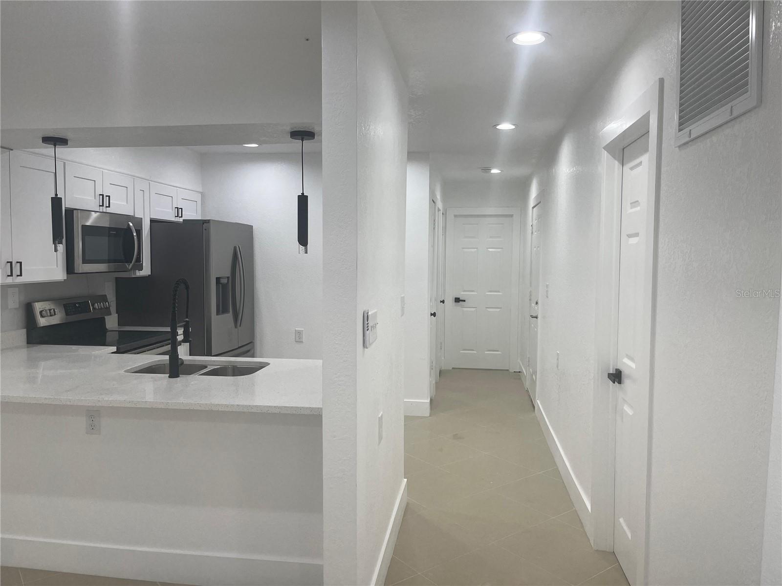 GULF COAST ESTATES - Residential Income