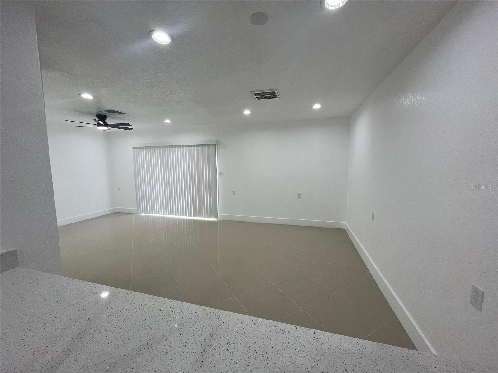 GULF COAST ESTATES - Residential Income