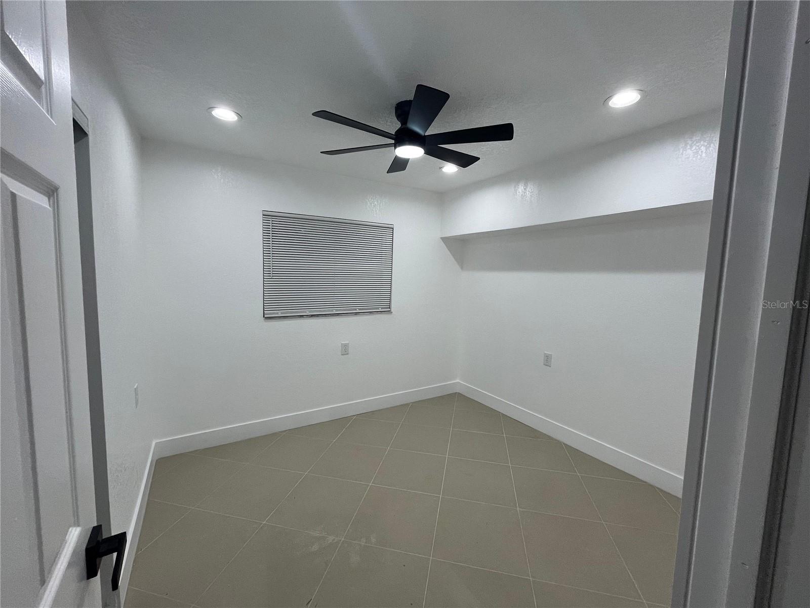 GULF COAST ESTATES - Residential Income