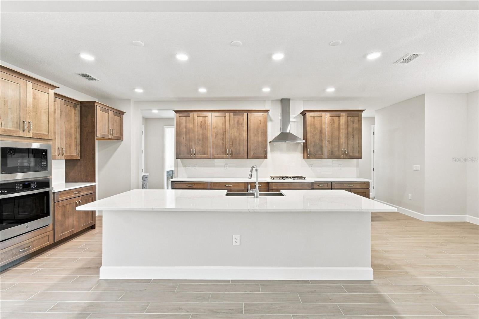 3811 WOLVES CREEK PLACE