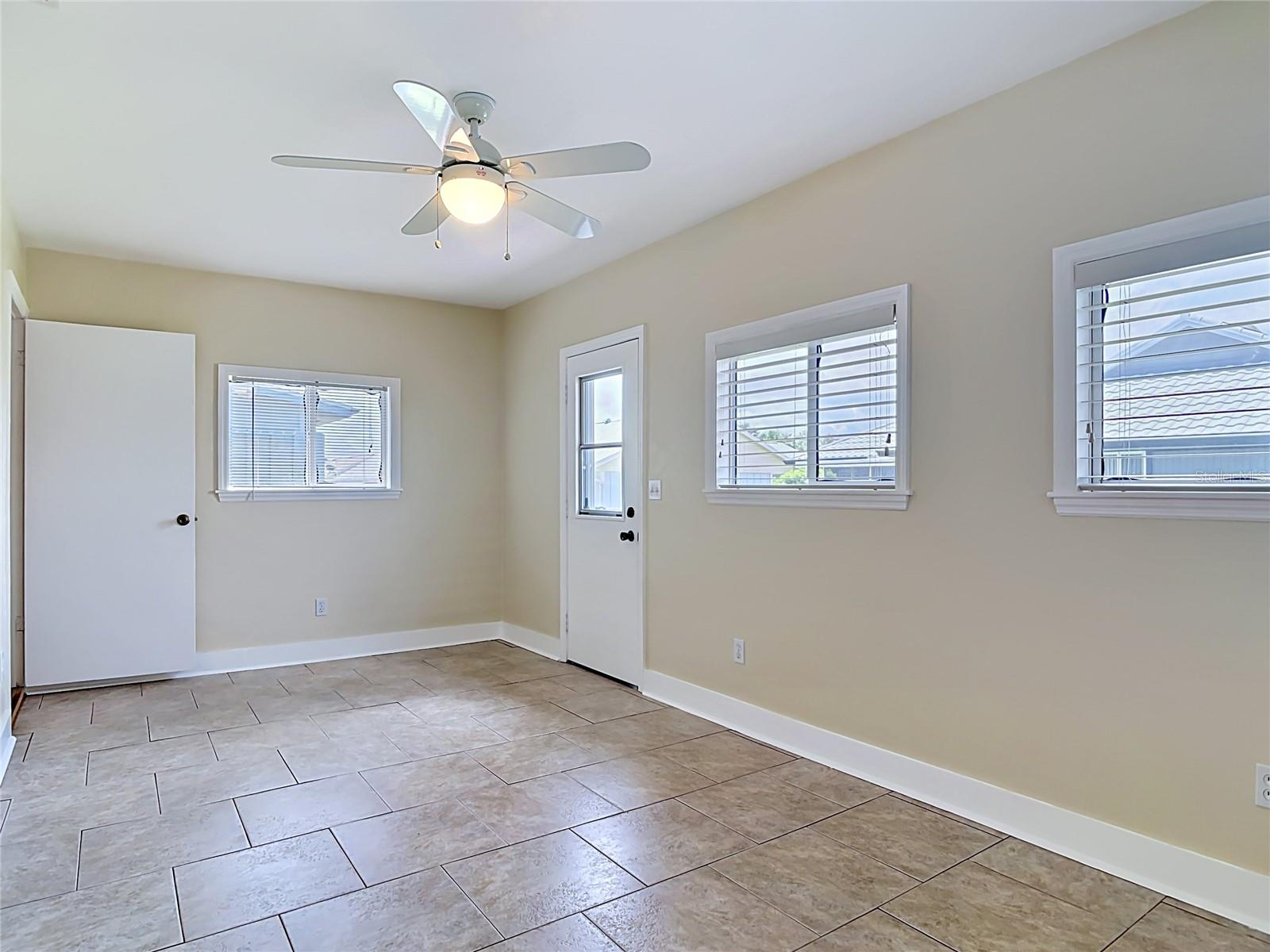 FAIRGREEN UNIT 05 - Residential