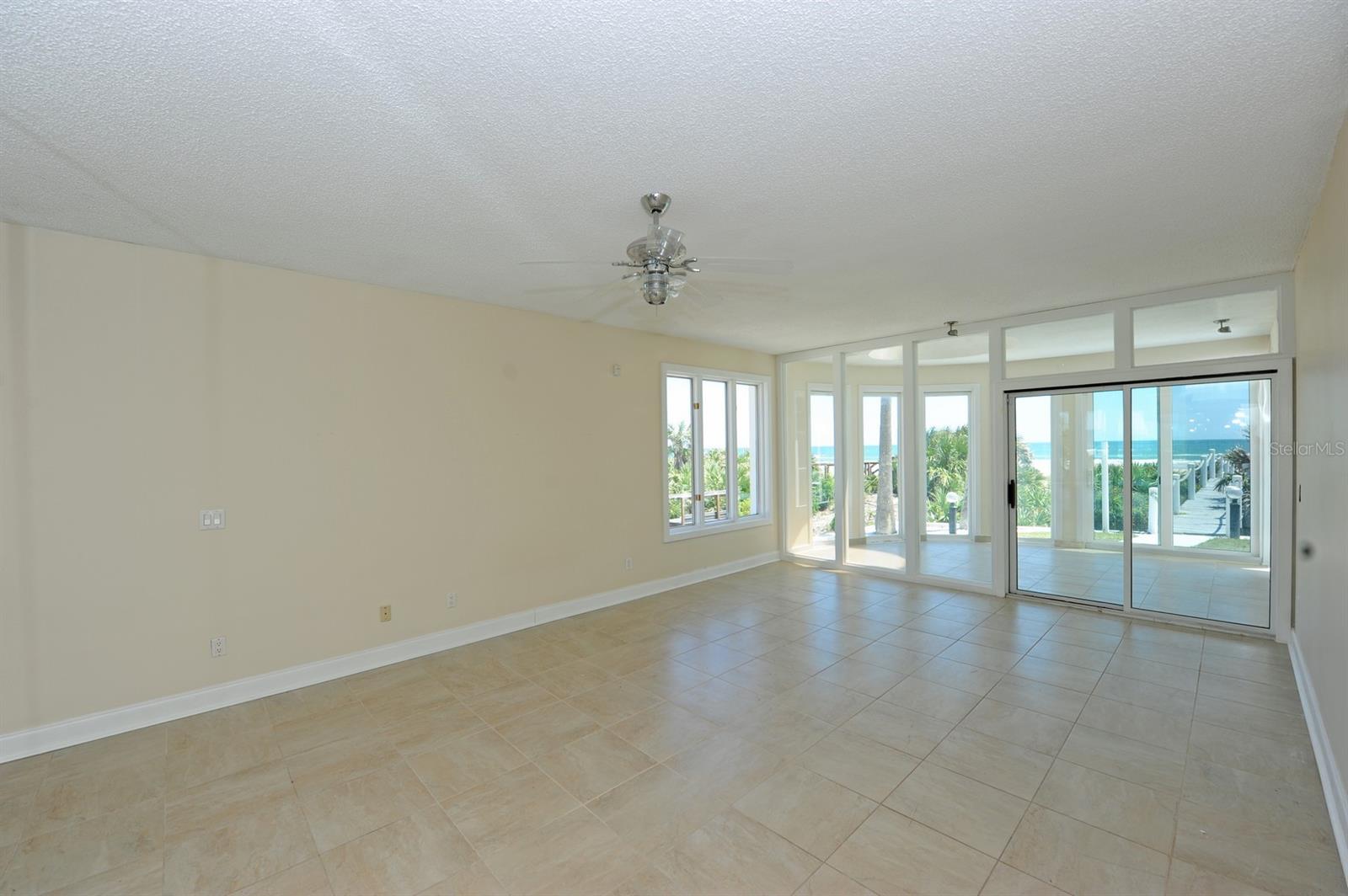 PONS PARK - Residential