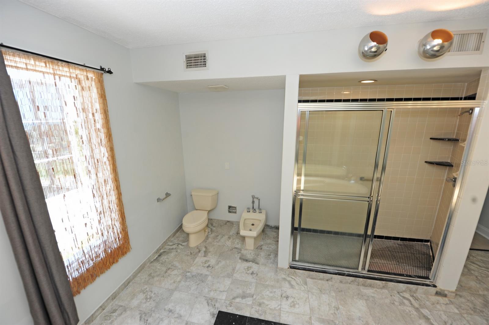 PONS PARK - Residential